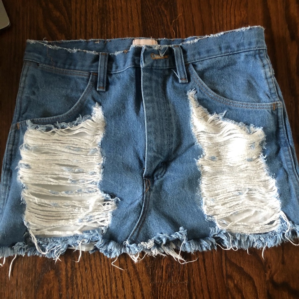 LF denim skirt